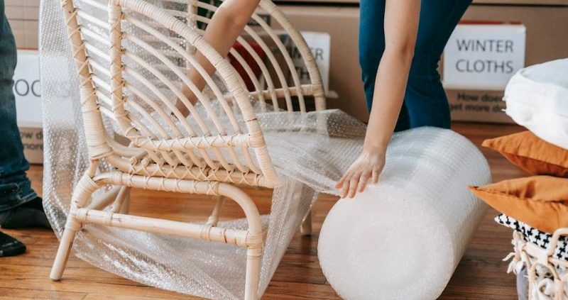 Qué guardar en un trastero y qué no: consejos para usarlo de forma segura